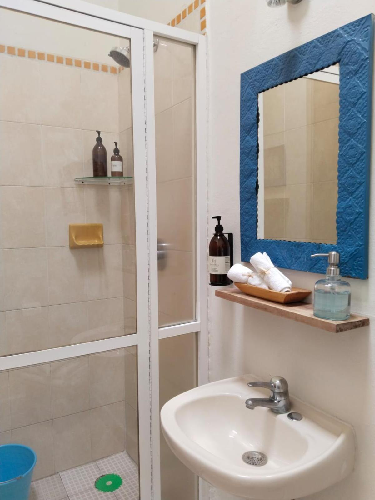 El Diablo Y La Sandia B&B Oaxaca Экстерьер фото