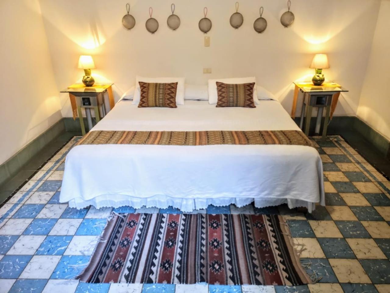El Diablo Y La Sandia B&B Oaxaca Экстерьер фото