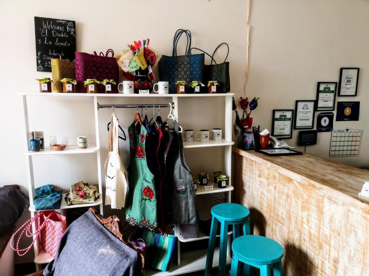 El Diablo Y La Sandia B&B Oaxaca Экстерьер фото